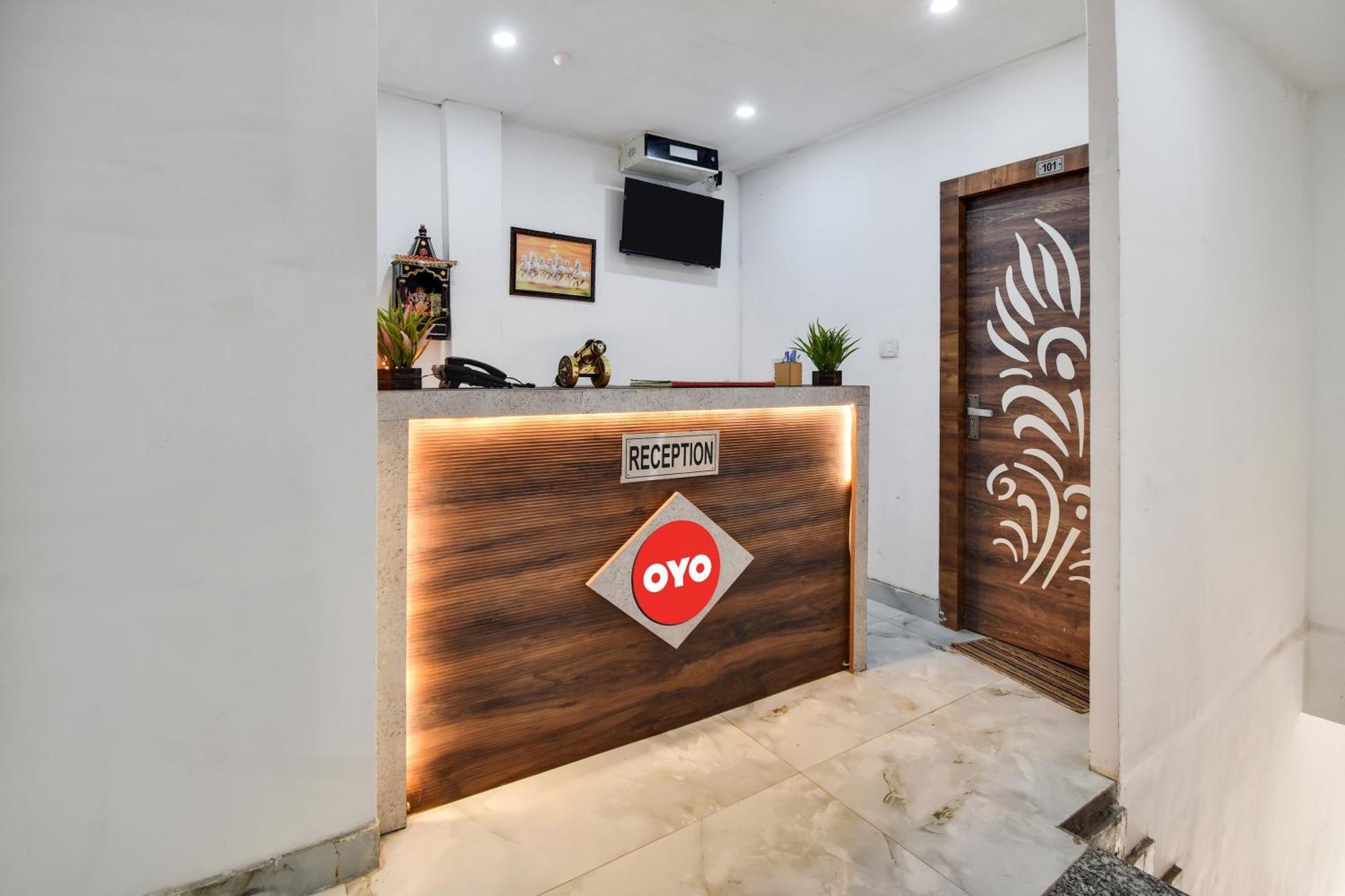 Hotel O Golden King Guest House Nova Deli Exterior foto